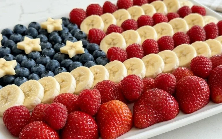 4th of July Fruit Platter Idea | How to Make an American Flag
